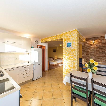 Rajcic Apartments Rogoznica  Værelse billede