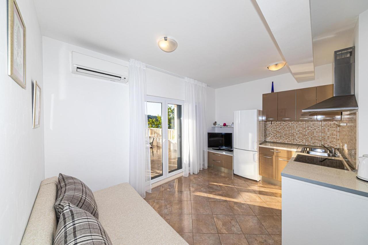 Rajcic Apartments Rogoznica  Eksteriør billede