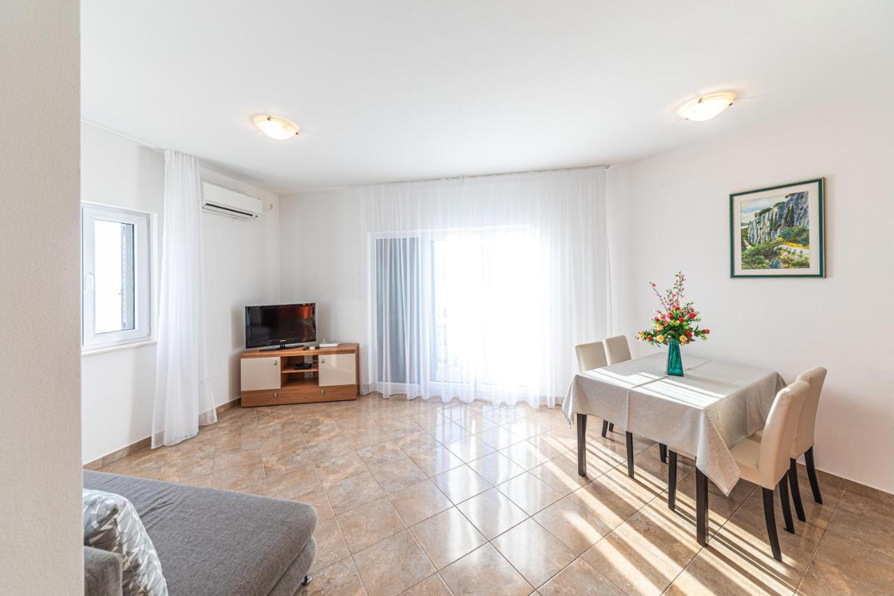 Rajcic Apartments Rogoznica  Eksteriør billede