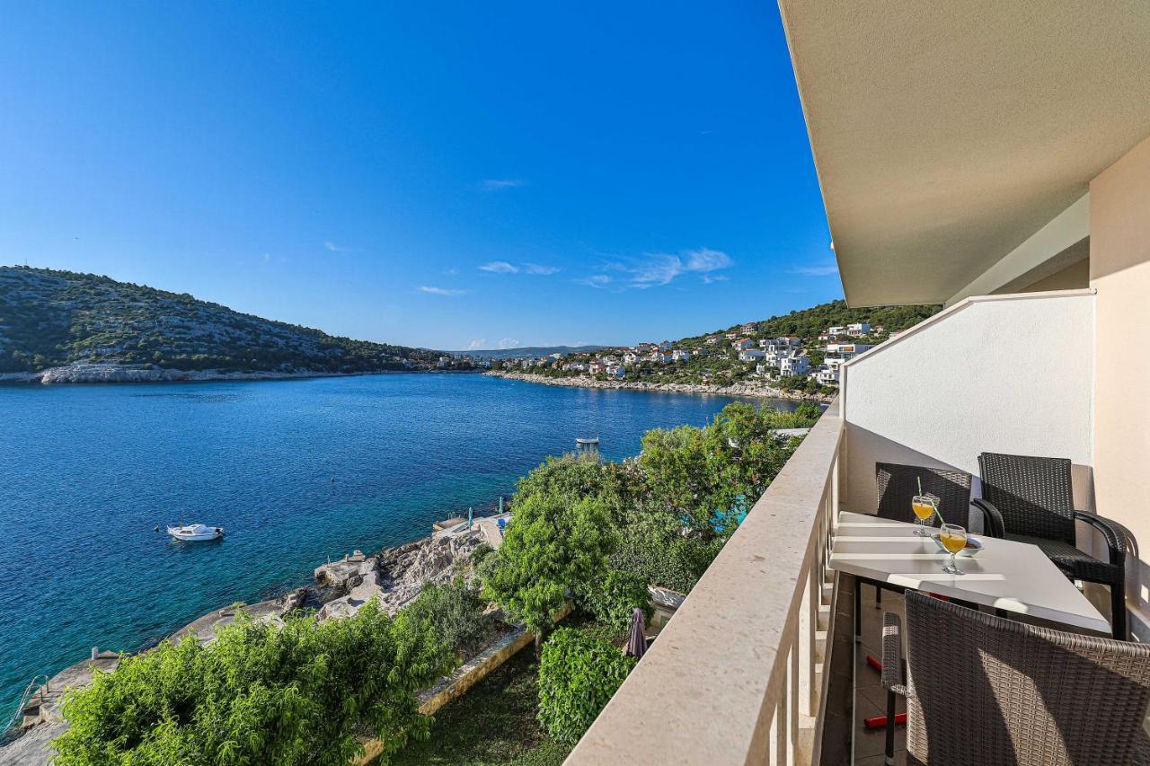Rajcic Apartments Rogoznica  Eksteriør billede