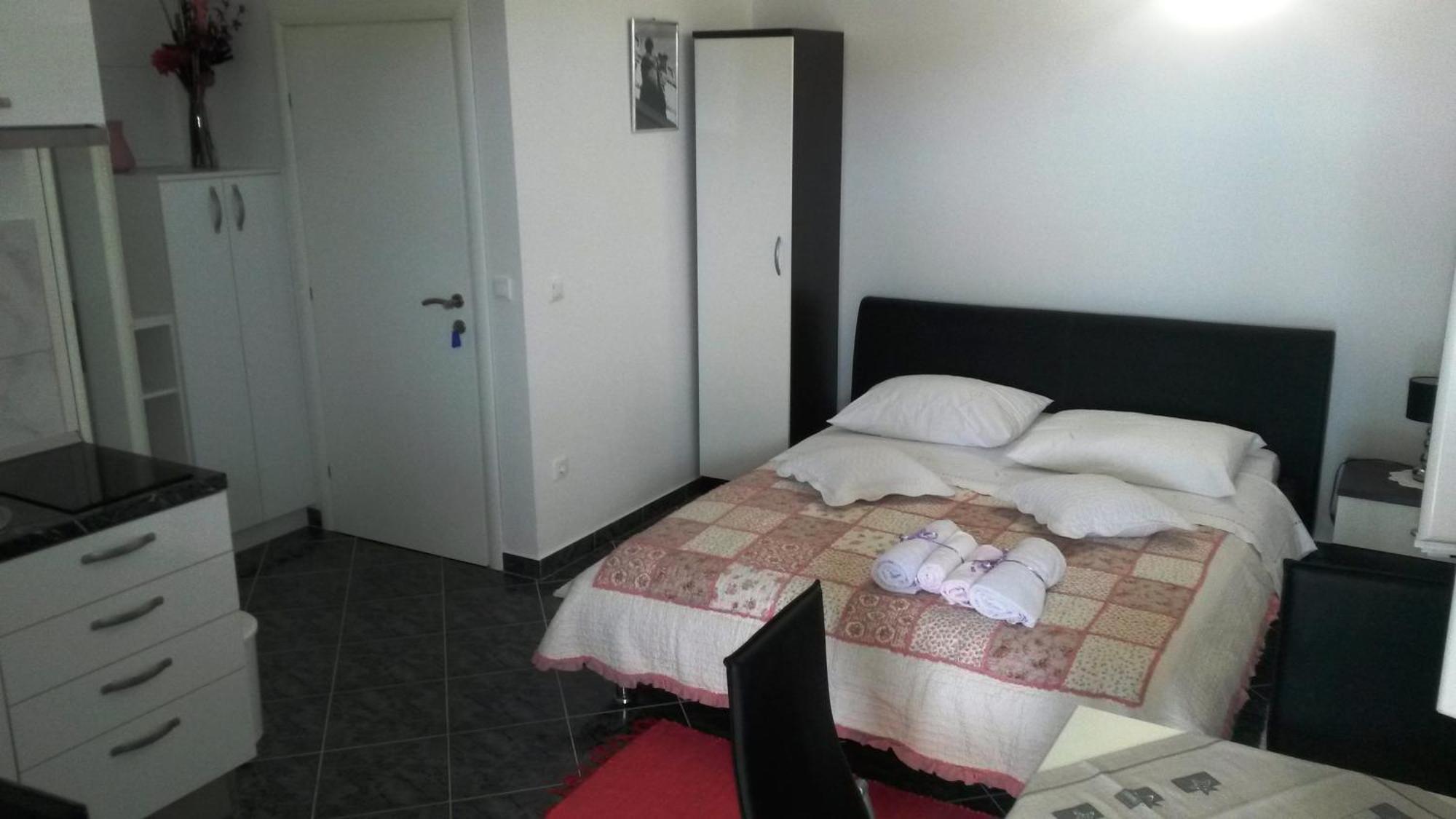 Rajcic Apartments Rogoznica  Værelse billede
